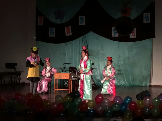 汉口学院传媒学院播音主持与网络新媒体联谊晚会 汉口学院传媒学院播音主持与网络新媒体联谊晚会
